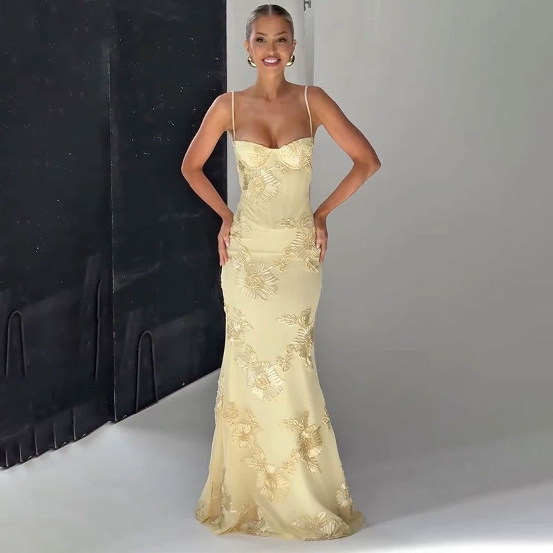 Rückenfreies Abendkleid