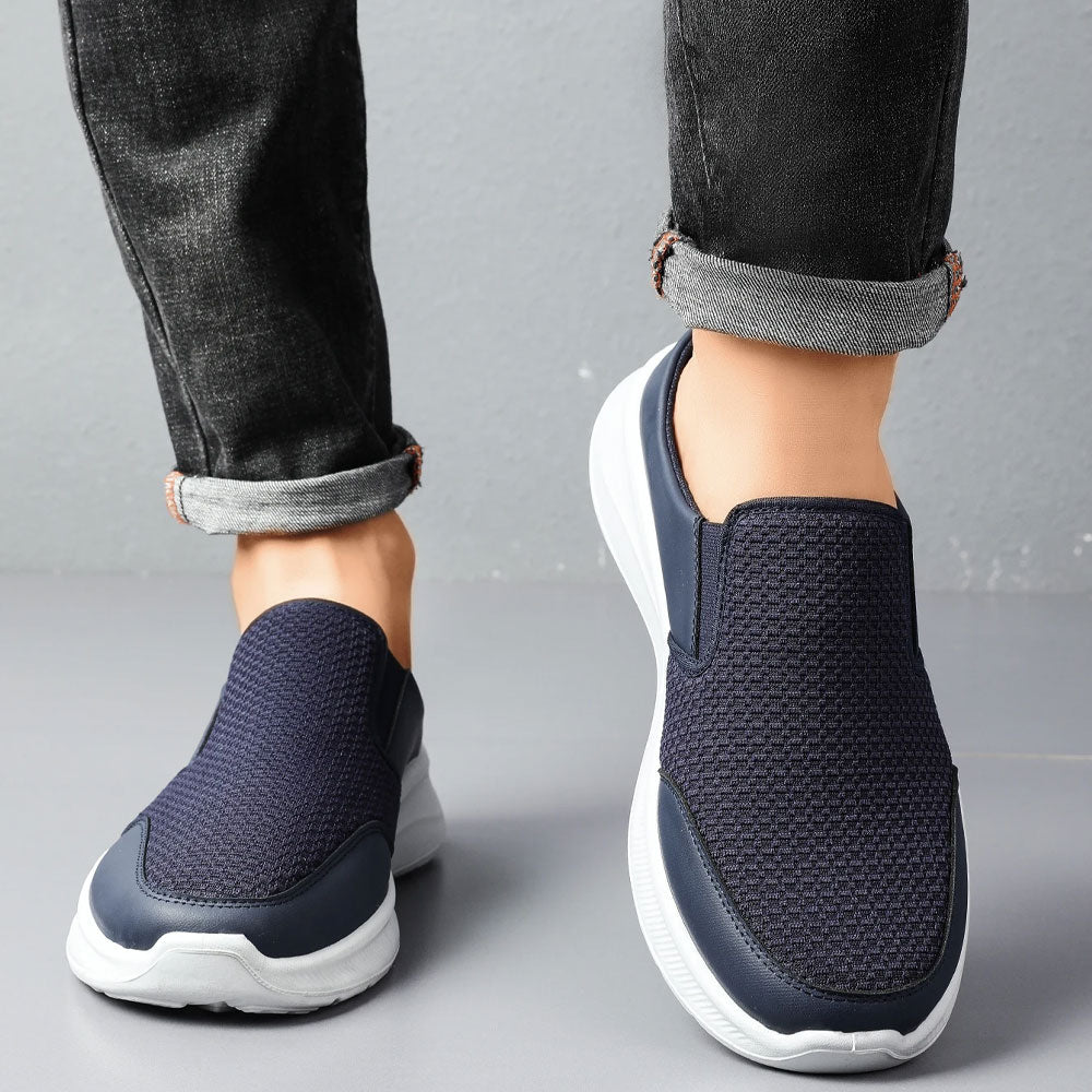 Atmungsaktive, leichte Sommersneaker